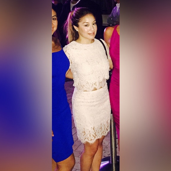 Lulus lace Set - Picture 5 of 5